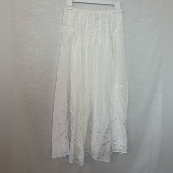 Newport News Dresses & Skirts - Vintage Newport News Cream A-Line Skirt